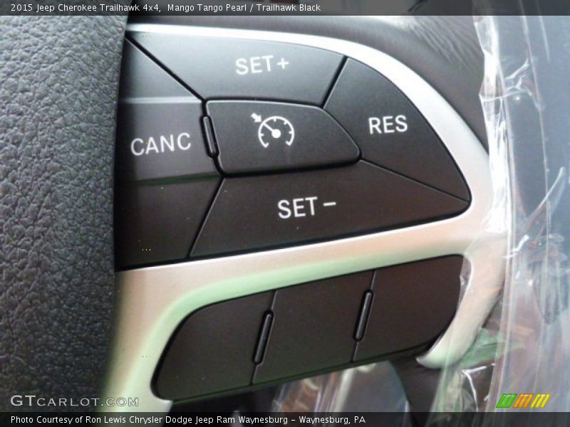 Mango Tango Pearl / Trailhawk Black 2015 Jeep Cherokee Trailhawk 4x4