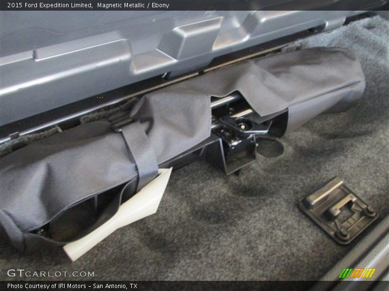Magnetic Metallic / Ebony 2015 Ford Expedition Limited
