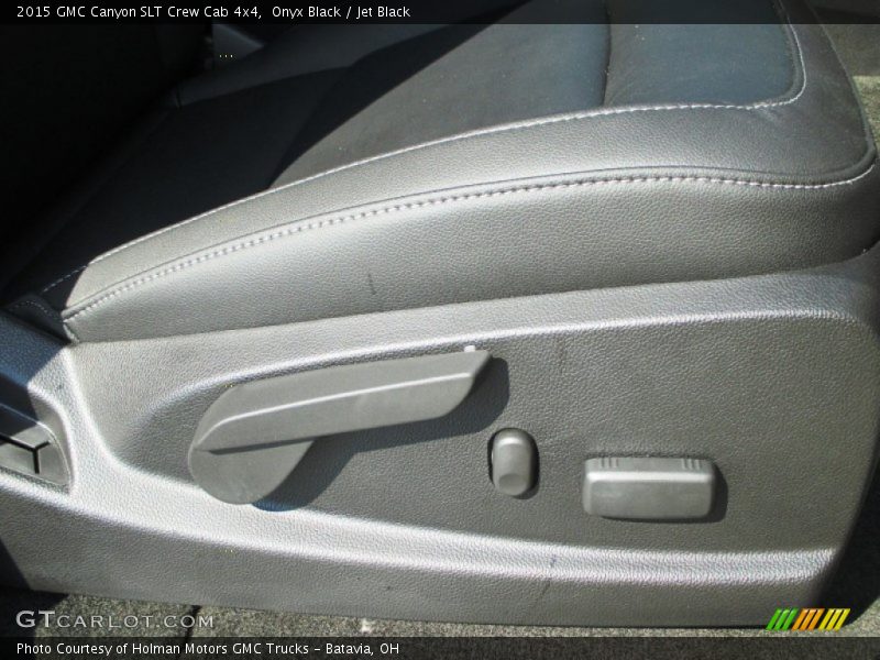 Controls of 2015 Canyon SLT Crew Cab 4x4
