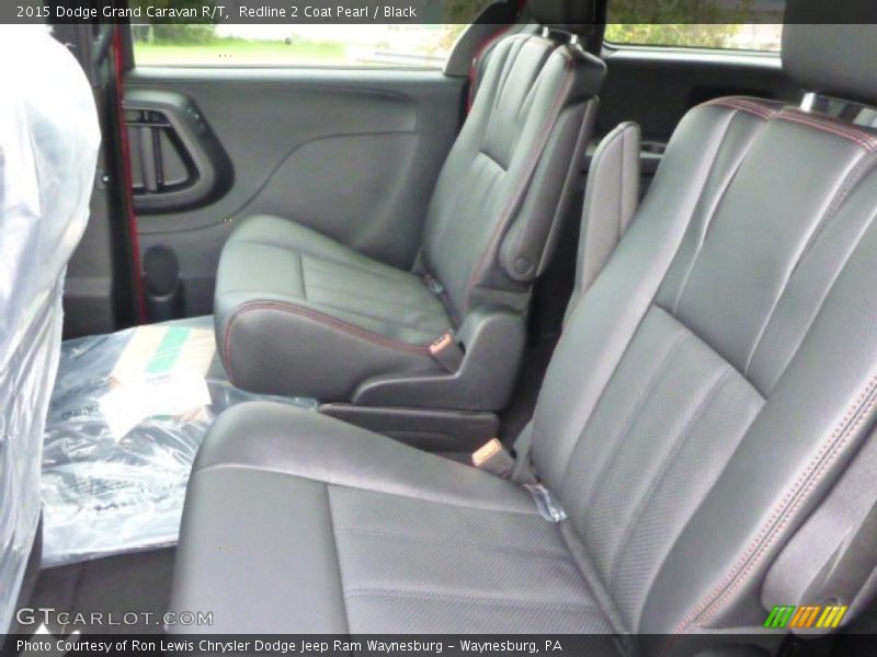 Redline 2 Coat Pearl / Black 2015 Dodge Grand Caravan R/T