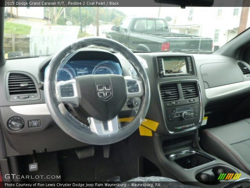 Redline 2 Coat Pearl / Black 2015 Dodge Grand Caravan R/T