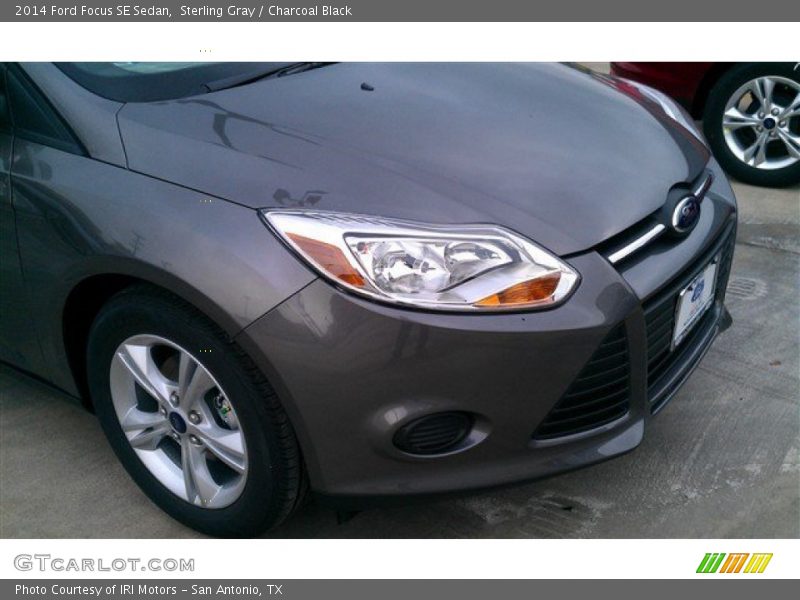 Sterling Gray / Charcoal Black 2014 Ford Focus SE Sedan