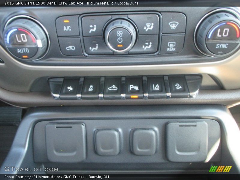 Controls of 2015 Sierra 1500 Denali Crew Cab 4x4