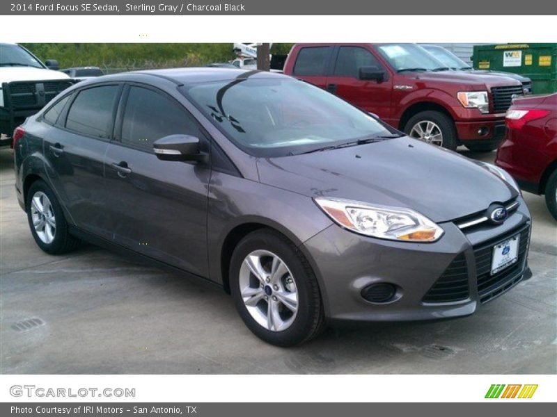 Sterling Gray / Charcoal Black 2014 Ford Focus SE Sedan