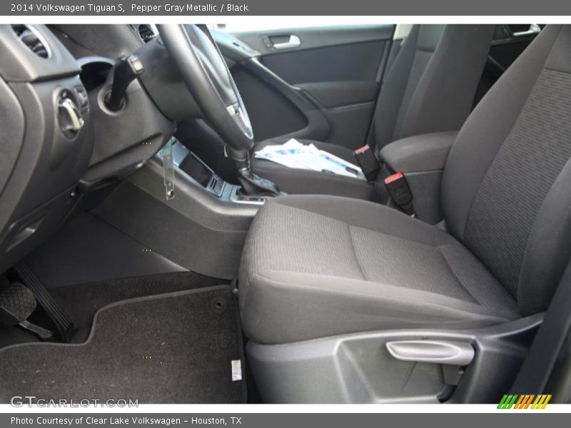 Pepper Gray Metallic / Black 2014 Volkswagen Tiguan S