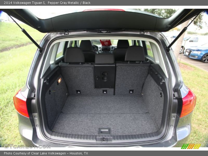 Pepper Gray Metallic / Black 2014 Volkswagen Tiguan S