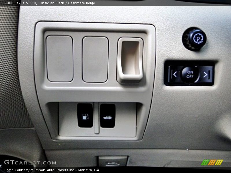 Obsidian Black / Cashmere Beige 2008 Lexus IS 250