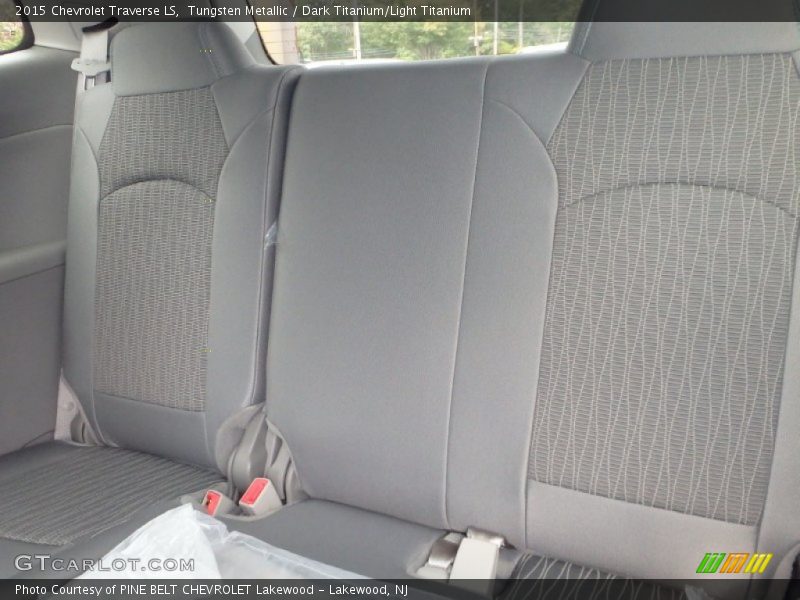 Tungsten Metallic / Dark Titanium/Light Titanium 2015 Chevrolet Traverse LS