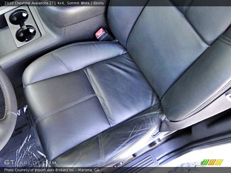 Summit White / Ebony 2010 Chevrolet Avalanche Z71 4x4