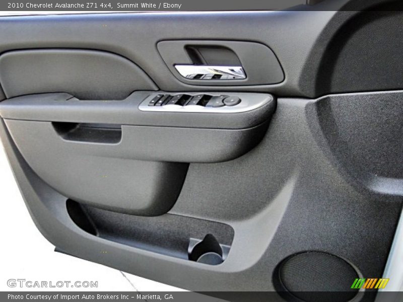 Summit White / Ebony 2010 Chevrolet Avalanche Z71 4x4