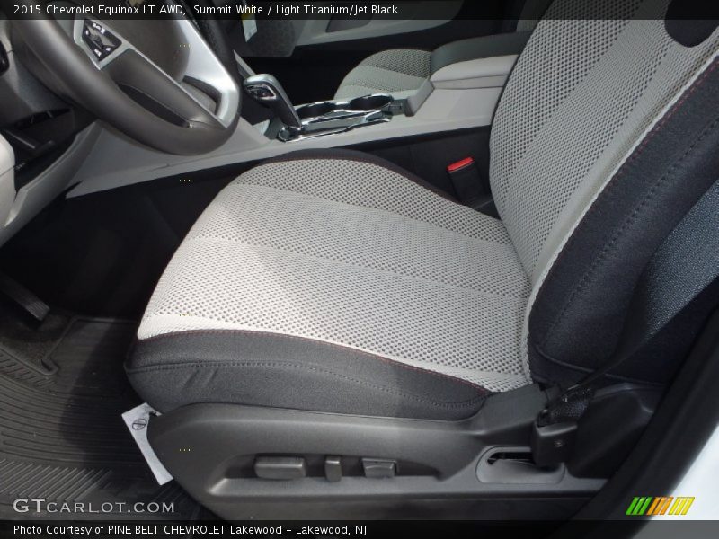 Summit White / Light Titanium/Jet Black 2015 Chevrolet Equinox LT AWD