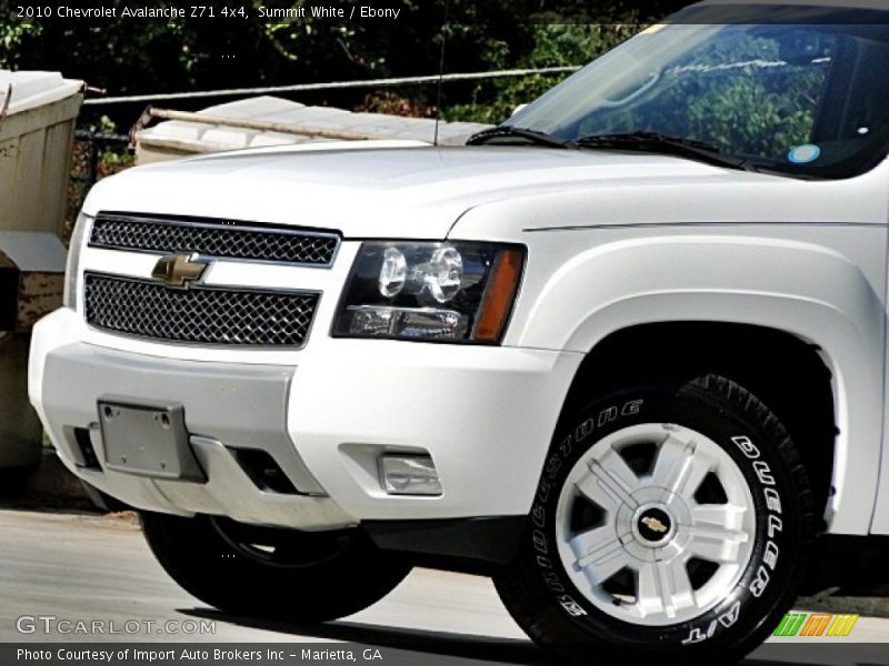 Summit White / Ebony 2010 Chevrolet Avalanche Z71 4x4