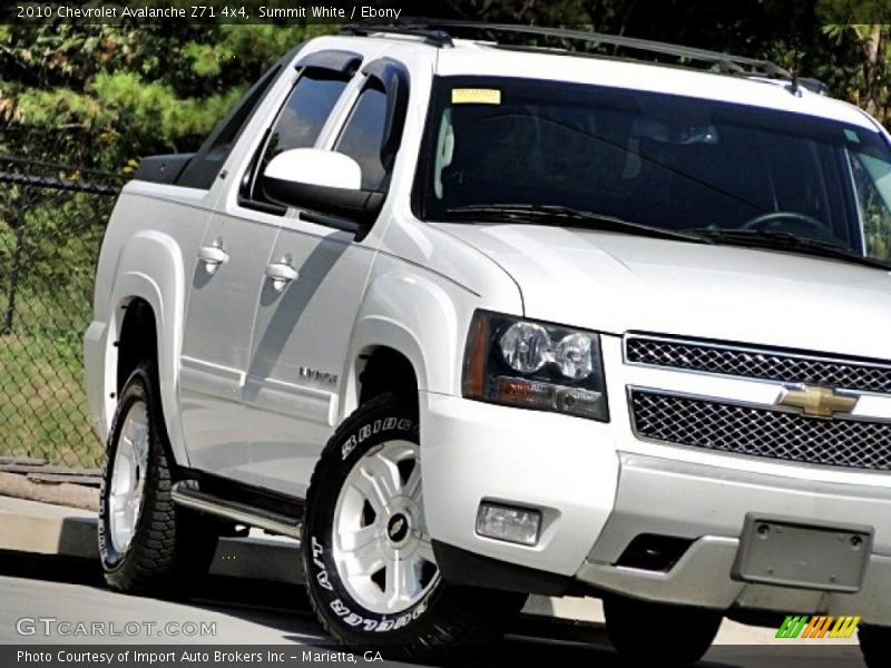Summit White / Ebony 2010 Chevrolet Avalanche Z71 4x4