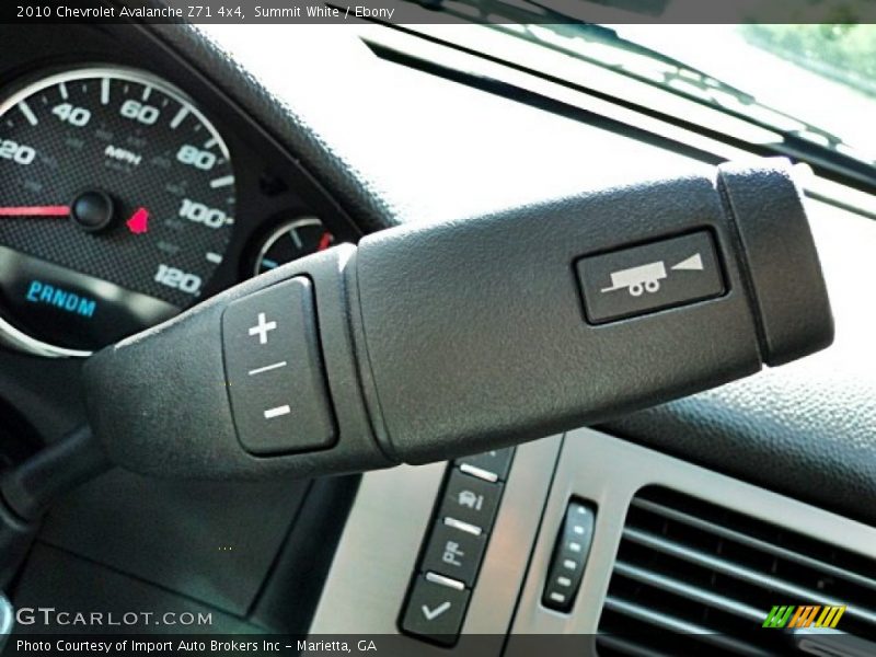 Summit White / Ebony 2010 Chevrolet Avalanche Z71 4x4