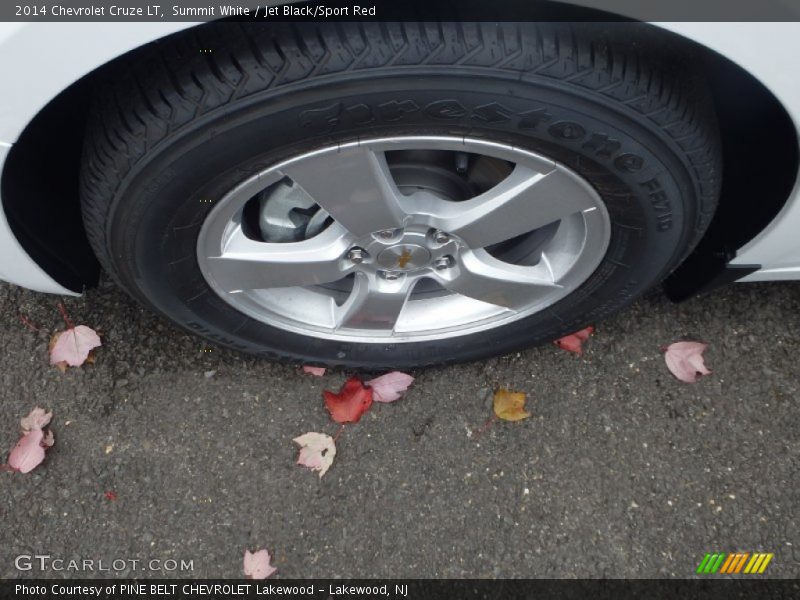 Summit White / Jet Black/Sport Red 2014 Chevrolet Cruze LT