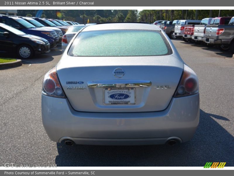 Brilliant Silver / Charcoal 2011 Nissan Altima 2.5 SL