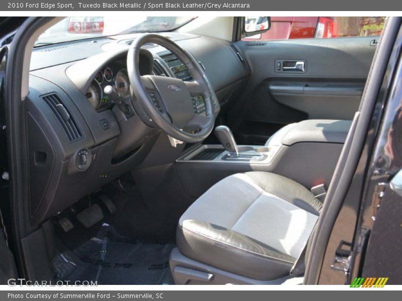 Tuxedo Black Metallic / Sport Black Leather/Grey Alcantara 2010 Ford Edge Sport