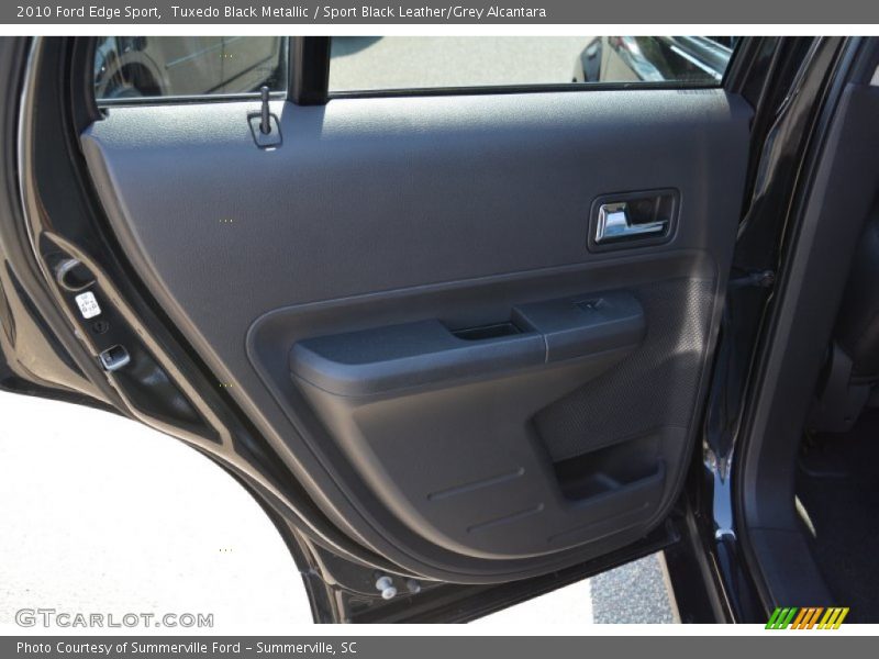 Tuxedo Black Metallic / Sport Black Leather/Grey Alcantara 2010 Ford Edge Sport