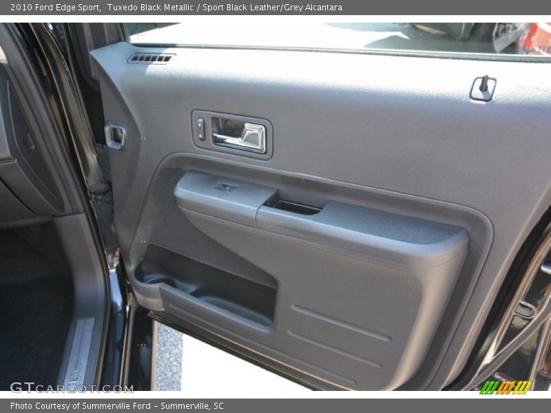 Tuxedo Black Metallic / Sport Black Leather/Grey Alcantara 2010 Ford Edge Sport