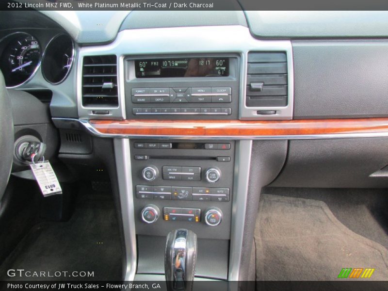 White Platinum Metallic Tri-Coat / Dark Charcoal 2012 Lincoln MKZ FWD