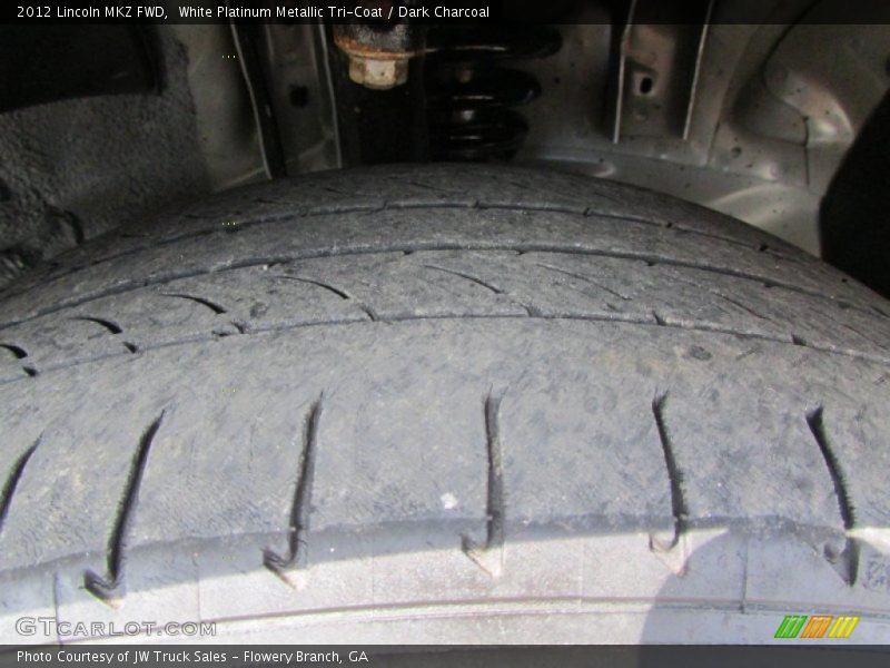 White Platinum Metallic Tri-Coat / Dark Charcoal 2012 Lincoln MKZ FWD