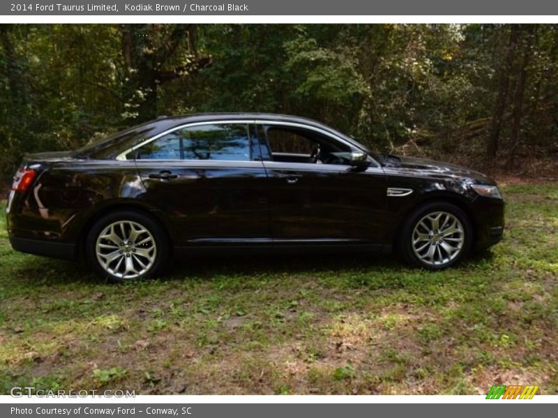 Kodiak Brown / Charcoal Black 2014 Ford Taurus Limited