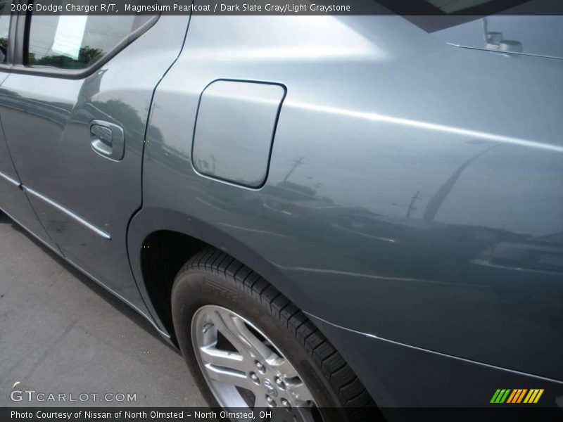 Magnesium Pearlcoat / Dark Slate Gray/Light Graystone 2006 Dodge Charger R/T