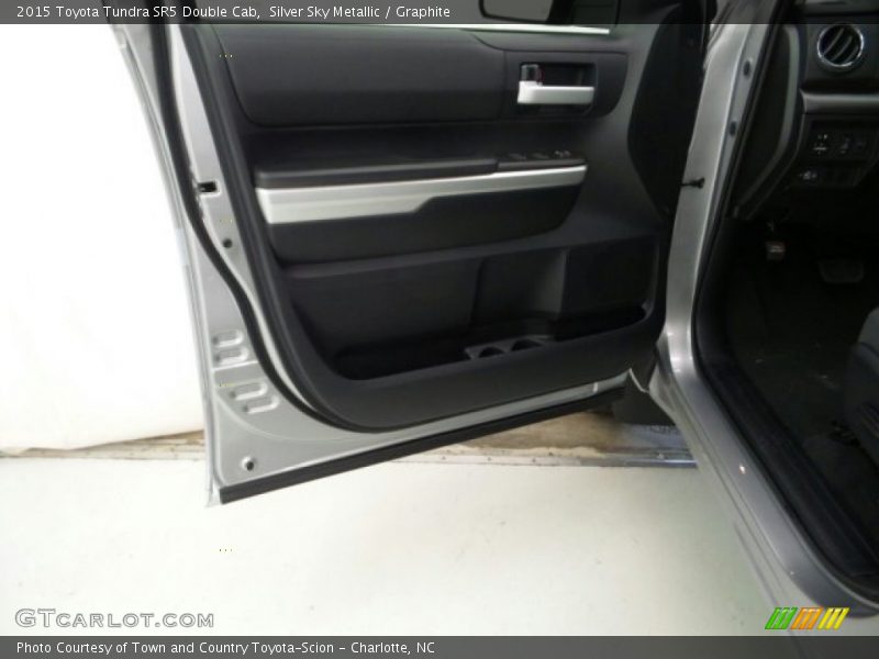Silver Sky Metallic / Graphite 2015 Toyota Tundra SR5 Double Cab