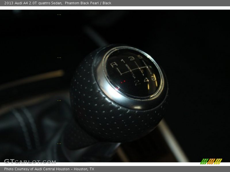Phantom Black Pearl / Black 2013 Audi A4 2.0T quattro Sedan