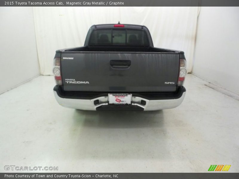 Magnetic Gray Metallic / Graphite 2015 Toyota Tacoma Access Cab