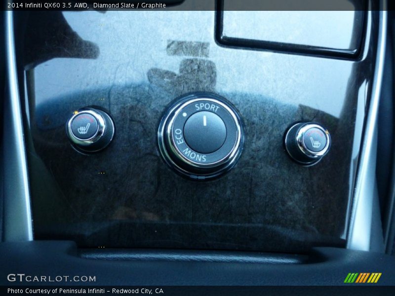 Controls of 2014 QX60 3.5 AWD