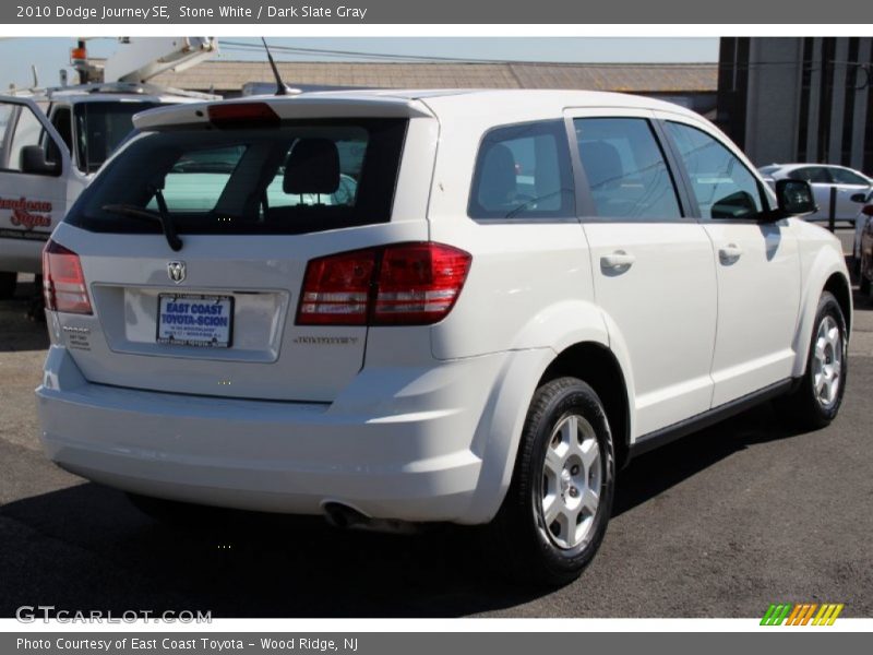 Stone White / Dark Slate Gray 2010 Dodge Journey SE