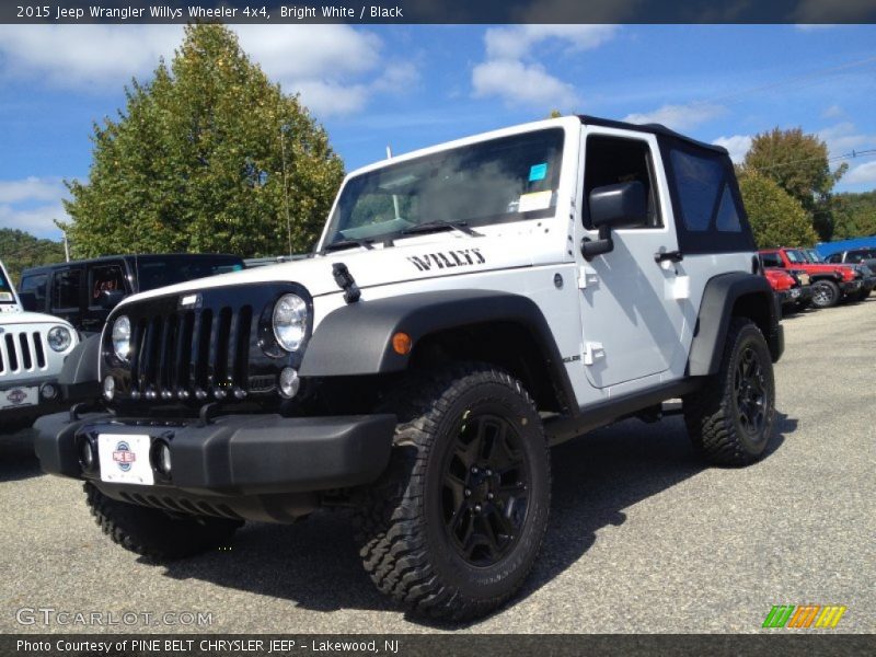 Bright White / Black 2015 Jeep Wrangler Willys Wheeler 4x4