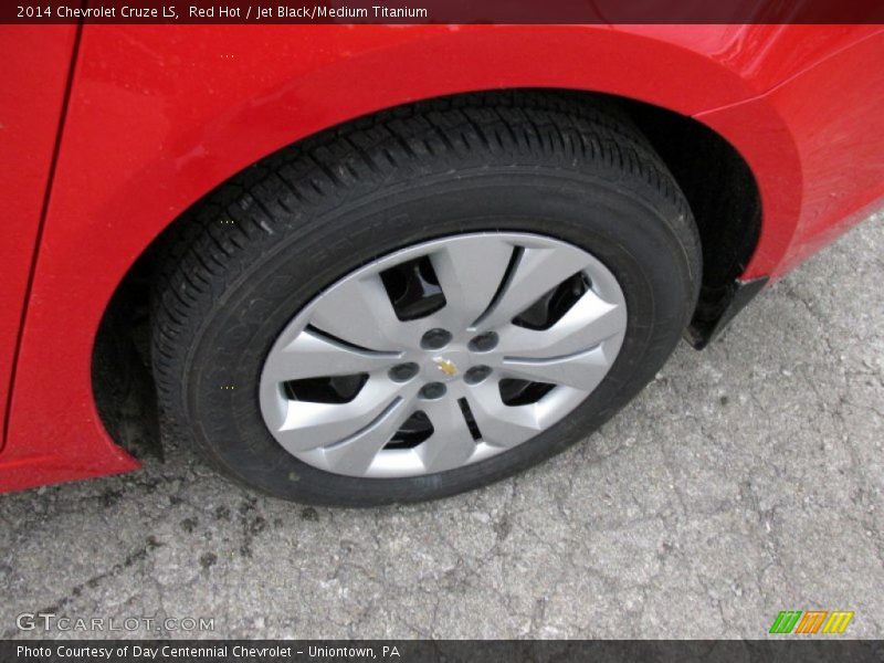 Red Hot / Jet Black/Medium Titanium 2014 Chevrolet Cruze LS