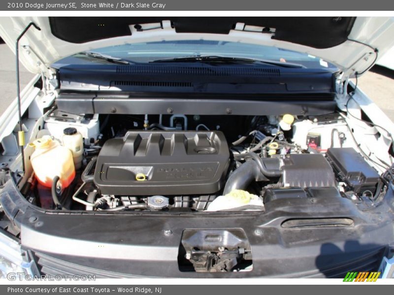 Stone White / Dark Slate Gray 2010 Dodge Journey SE