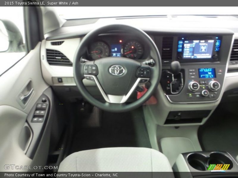 Super White / Ash 2015 Toyota Sienna LE