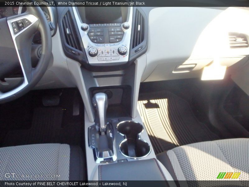 White Diamond Tricoat / Light Titanium/Jet Black 2015 Chevrolet Equinox LT