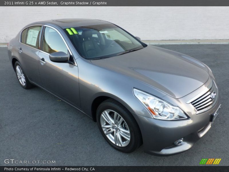 Front 3/4 View of 2011 G 25 x AWD Sedan