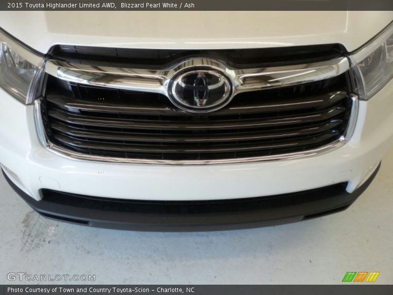 Blizzard Pearl White / Ash 2015 Toyota Highlander Limited AWD