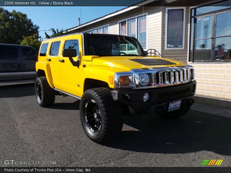 Yellow / Ebony Black 2006 Hummer H3