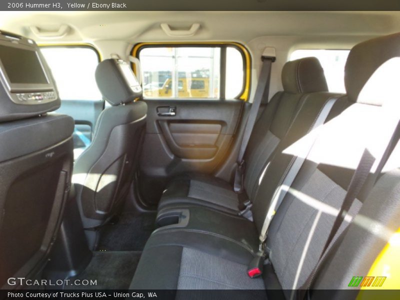 Yellow / Ebony Black 2006 Hummer H3