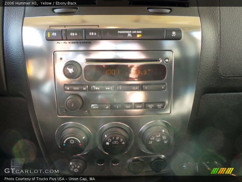 Yellow / Ebony Black 2006 Hummer H3