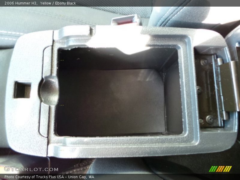 Yellow / Ebony Black 2006 Hummer H3