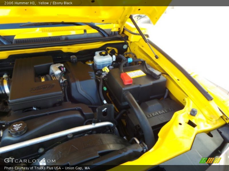 Yellow / Ebony Black 2006 Hummer H3