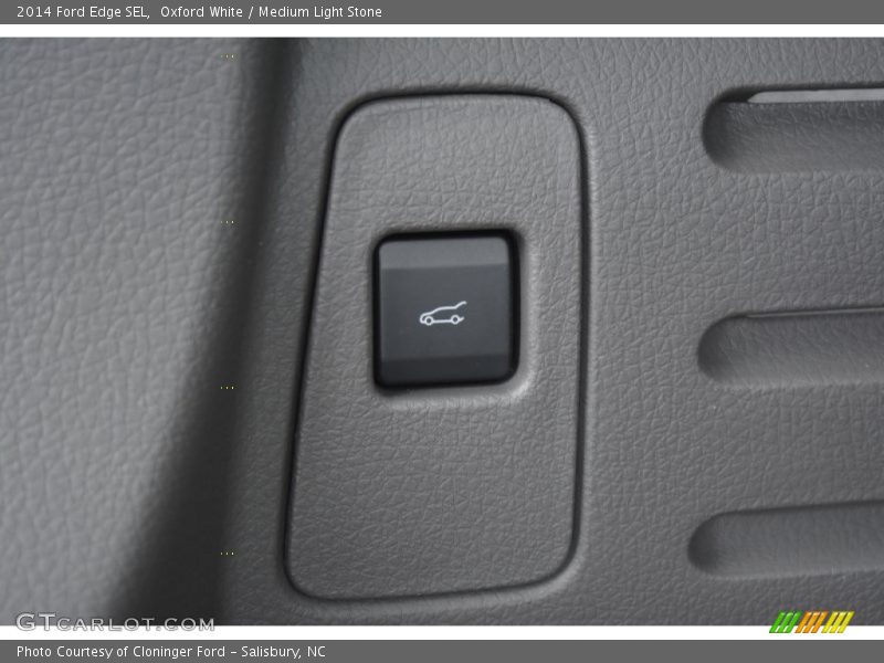 Oxford White / Medium Light Stone 2014 Ford Edge SEL
