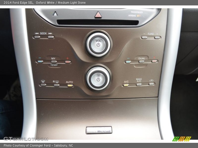Oxford White / Medium Light Stone 2014 Ford Edge SEL