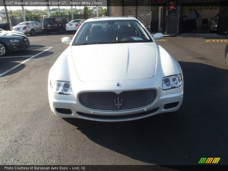 Bianco White / Nero 2007 Maserati Quattroporte Sport GT