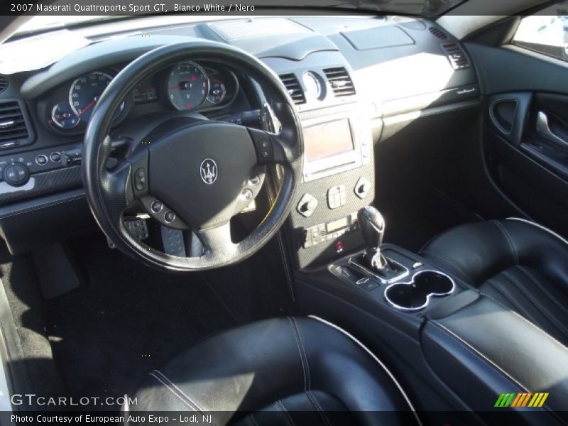 Bianco White / Nero 2007 Maserati Quattroporte Sport GT