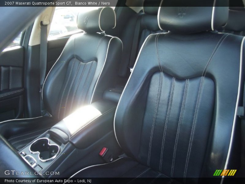 Bianco White / Nero 2007 Maserati Quattroporte Sport GT