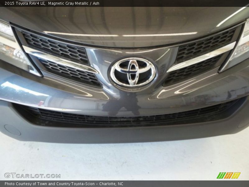 Magnetic Gray Metallic / Ash 2015 Toyota RAV4 LE